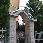 Apartament Kriopigi Apartments