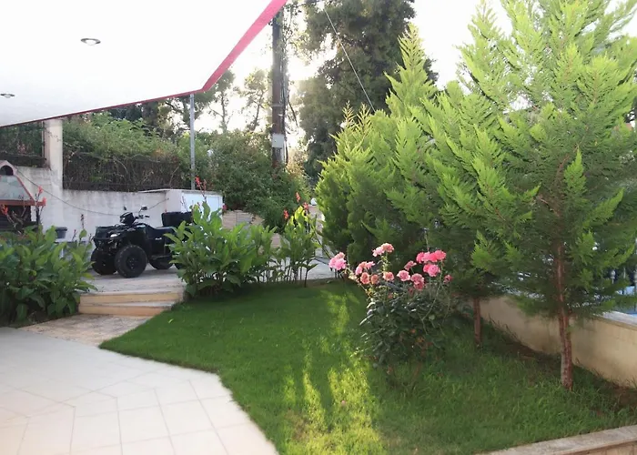 Kriopigi Apartments *