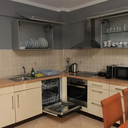 Kriopigi Apartments 克里皮吉