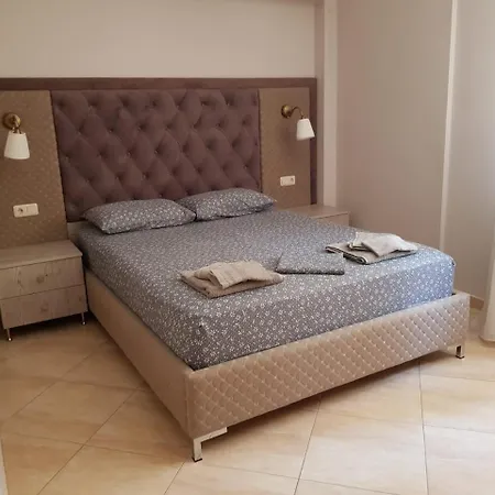 Kriopigi Apartments *